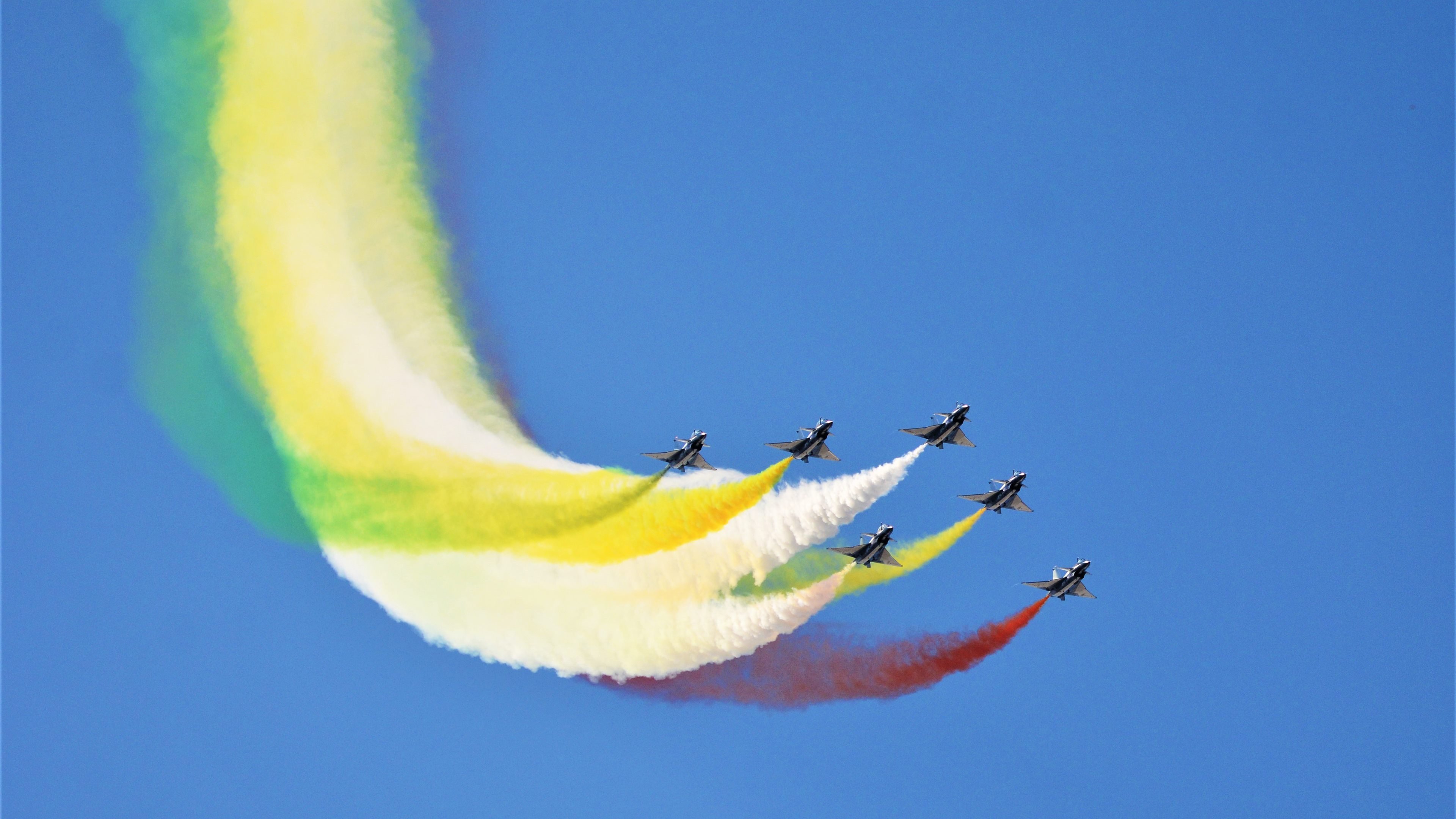 冬奥最潮队伍!墨西哥全员“墨镜+球鞋”登场