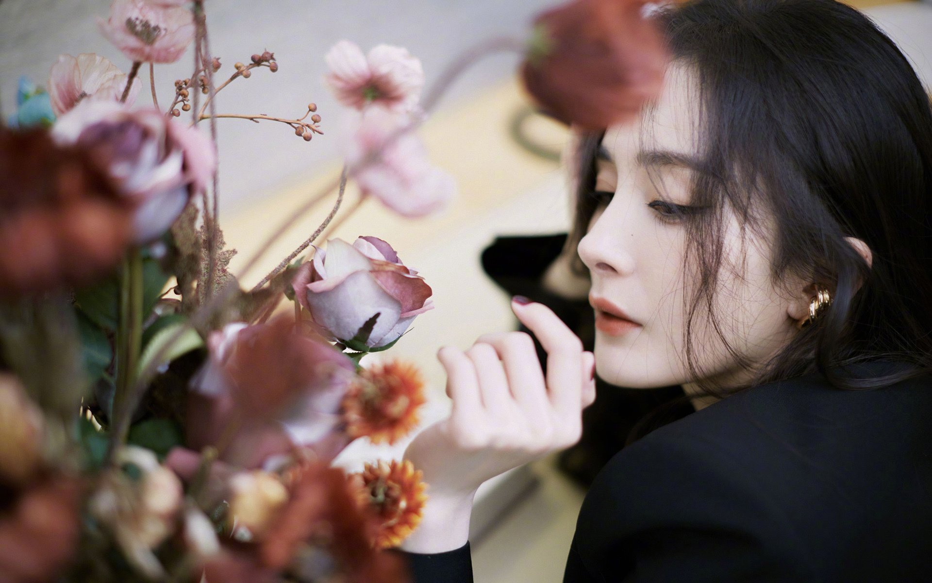 场馆数字孪生系统用于维护和安保模拟，数字孪生机房