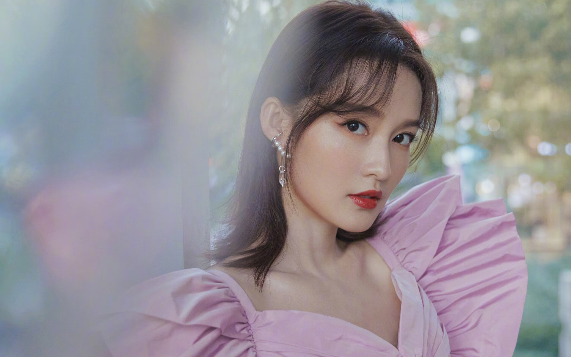 爱游戏在线登录入口-米兰双雄积极备战，迎接新赛季冠军大战